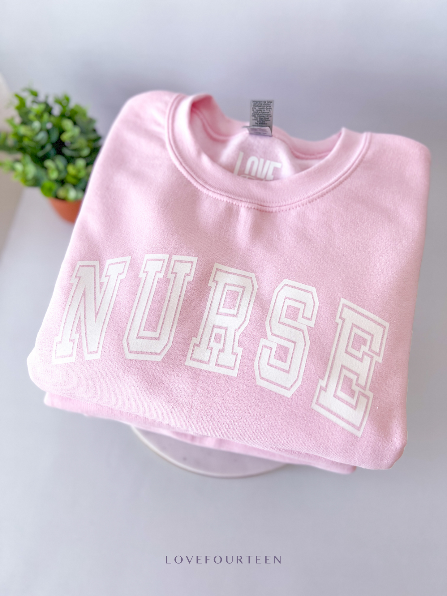 NURSE Crewneck