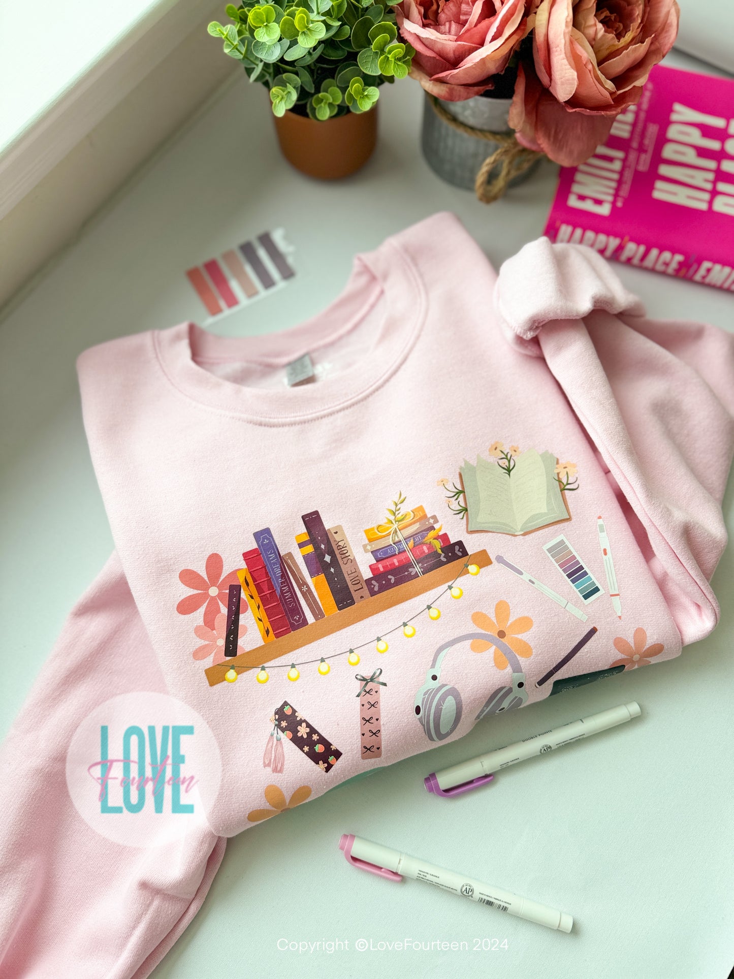 Bookish Essentials Crewneck