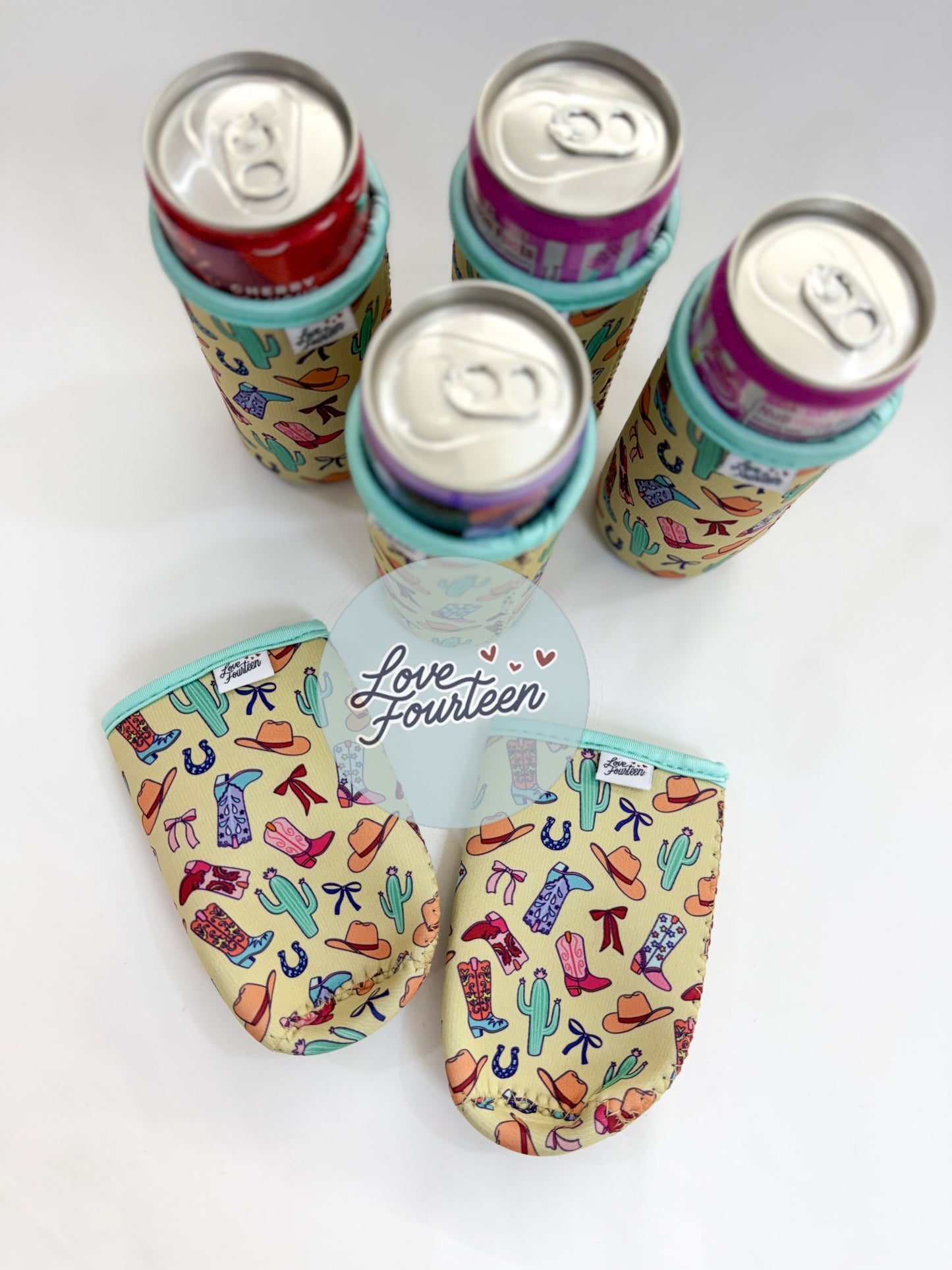 Howdy Slim Can / Bottle Drink Sleeve